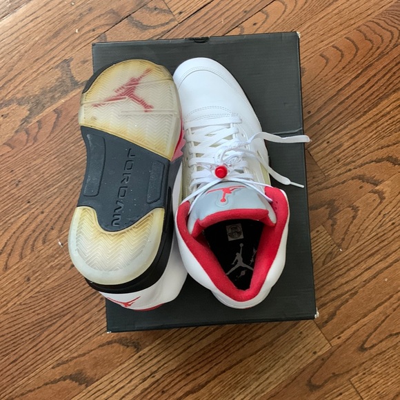 Jordan 5 Retro “Fire Reds” - Picture 7 of 8